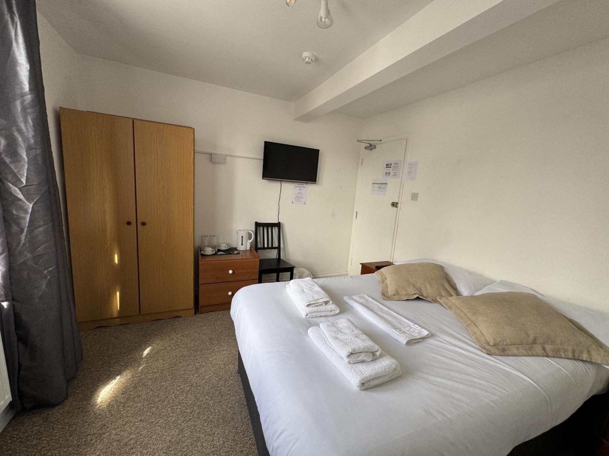 Carlton Court Hotel อีสต์บอร์น ห้อง รูปภาพ