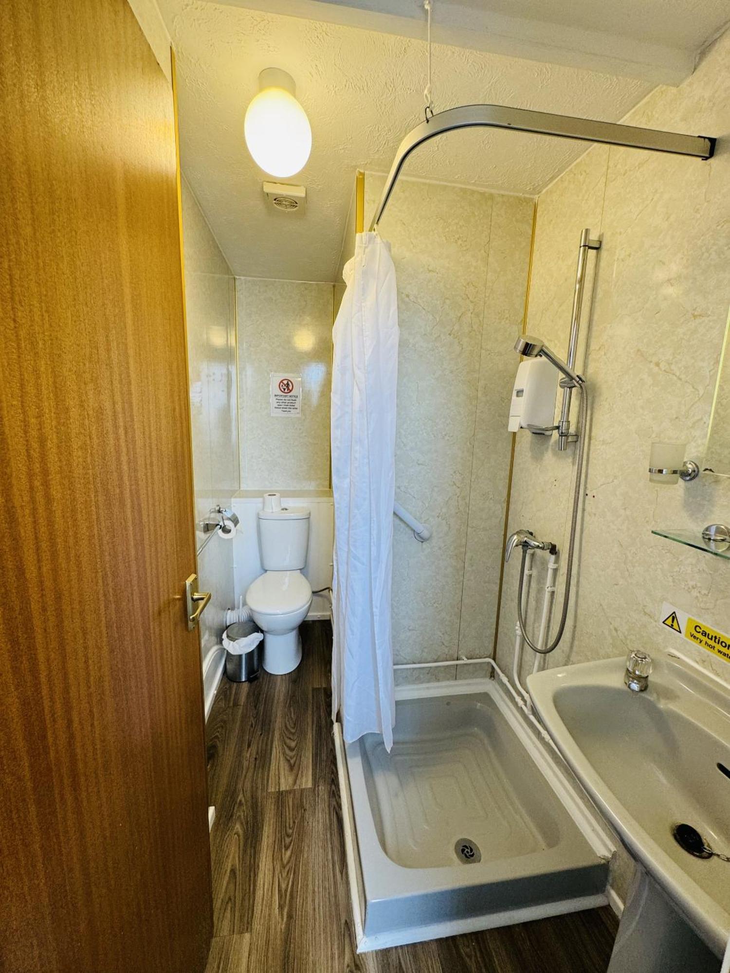 Carlton Court Hotel อีสต์บอร์น ห้อง รูปภาพ